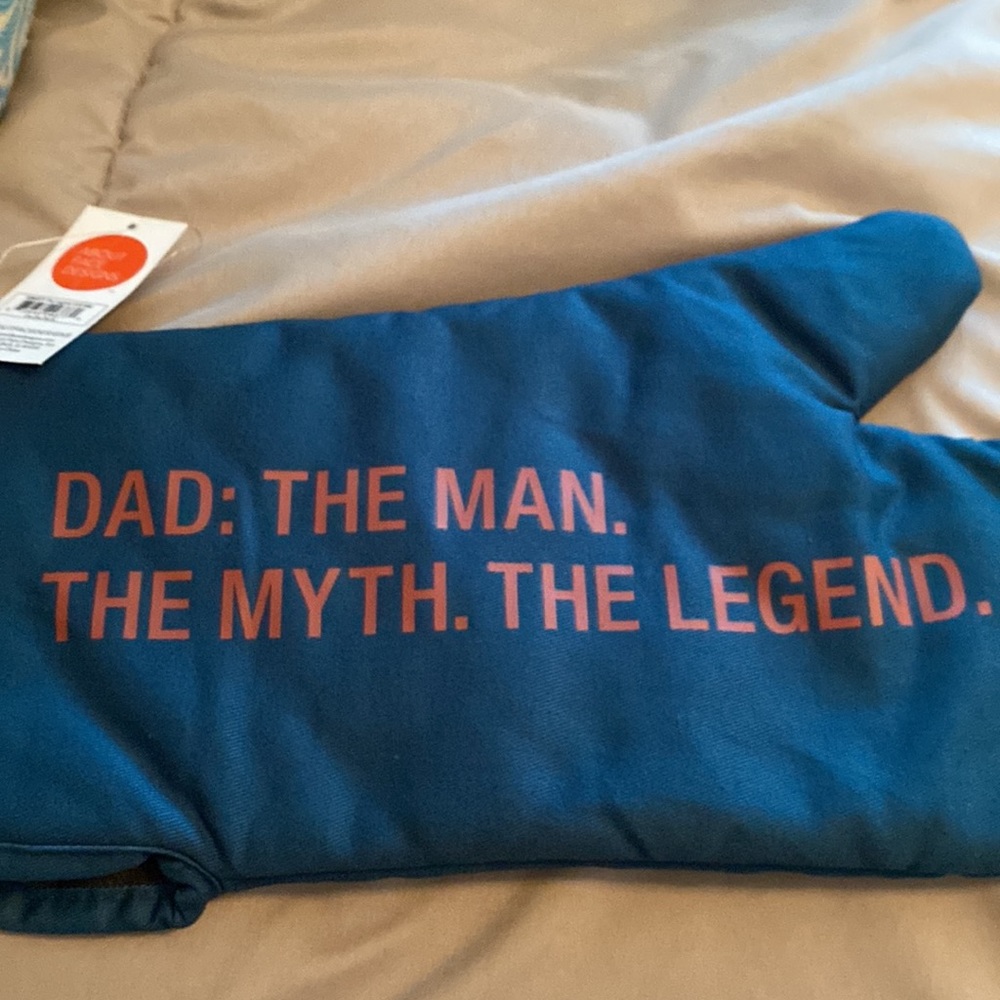 Grilling oven mitt dad Father’s Day gift grill master NWT